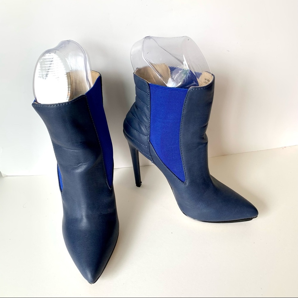 GX By GWEN SEFANI Navy Blue Booties—SZ. 7.5